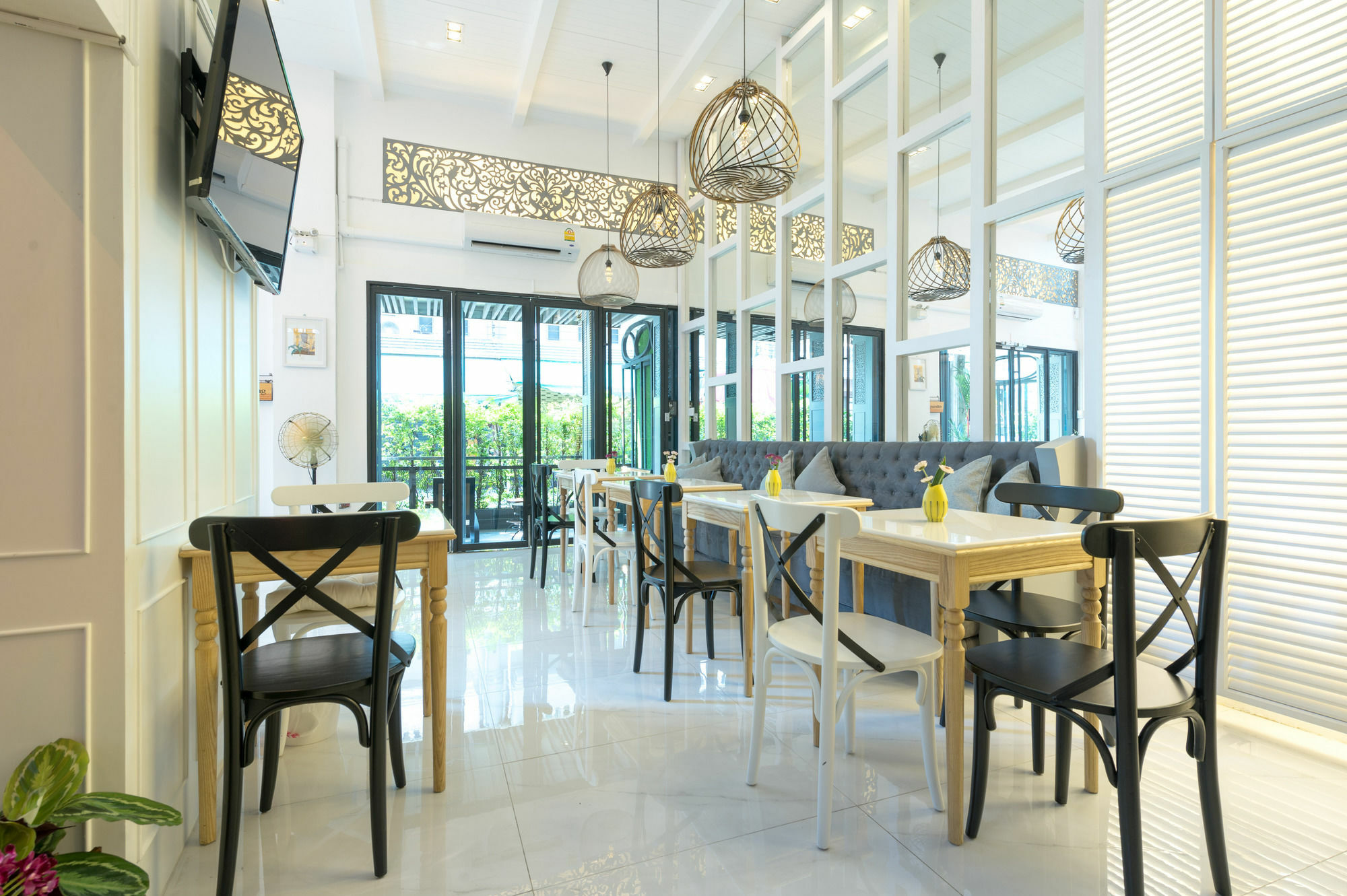 White Ivory Bed And Breakfast Bangkok Dış mekan fotoğraf